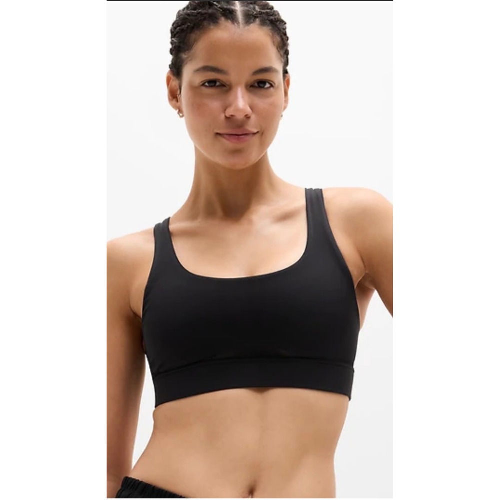 Athleta Sports Bra Womens 34B/C Black Crisscross Back Performance Yoga Gym